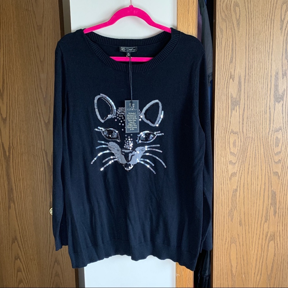 BNWT Women’s sequin cat sweater